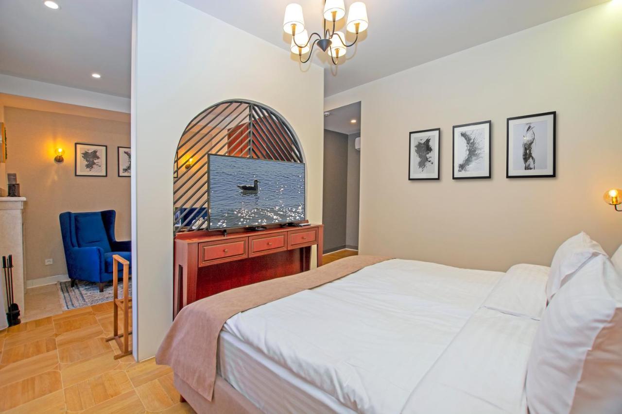 Cartez Hotel Ереван Екстериор снимка