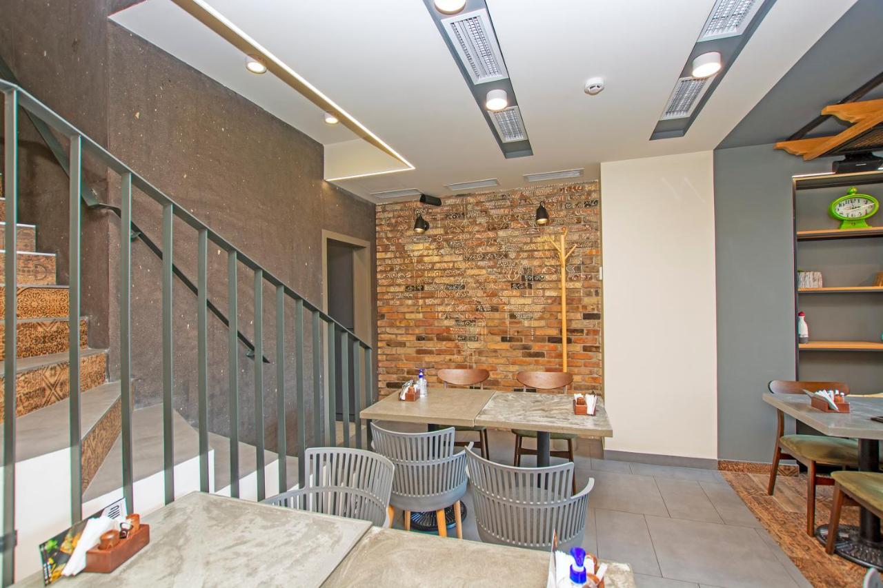 Cartez Hotel Ереван Екстериор снимка